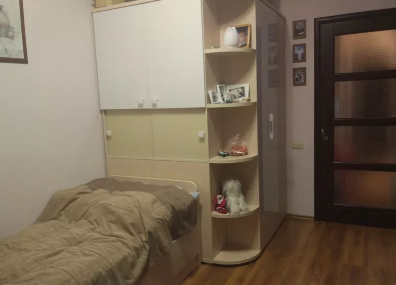 Продам 3-комнатную квартиру нестандартной планировки «сталинка»  6